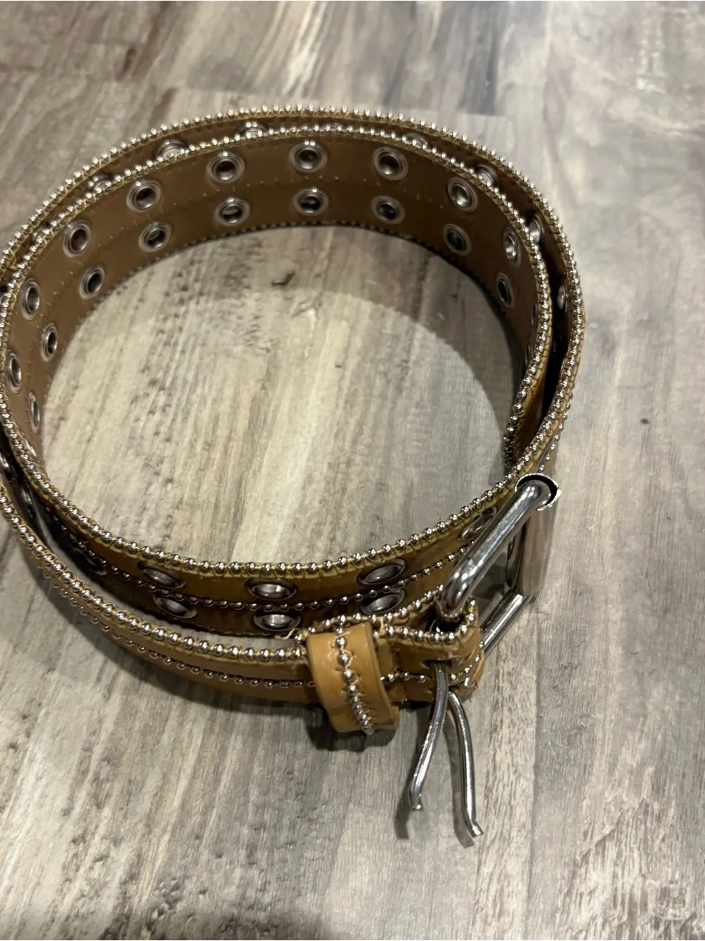 Women’s Tan Fashion Belt Adjustable Size